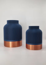 Duvari Midnight Blue Copper design vaas verkrijgbaar in twee formaten