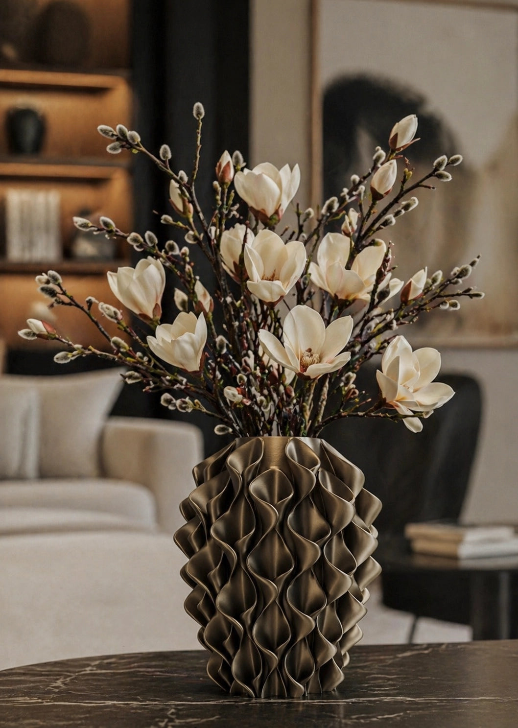 Sereni Bronze design vaas als luxe woondecoratie