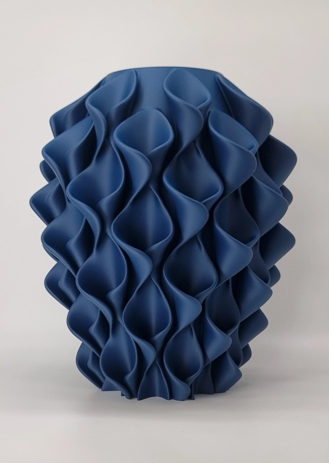 Sereni Deep Blue sculpturale 3D-geprinte design vaas