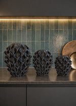 Sereni Matte Black design vaas verkrijgbaar in drie maten
