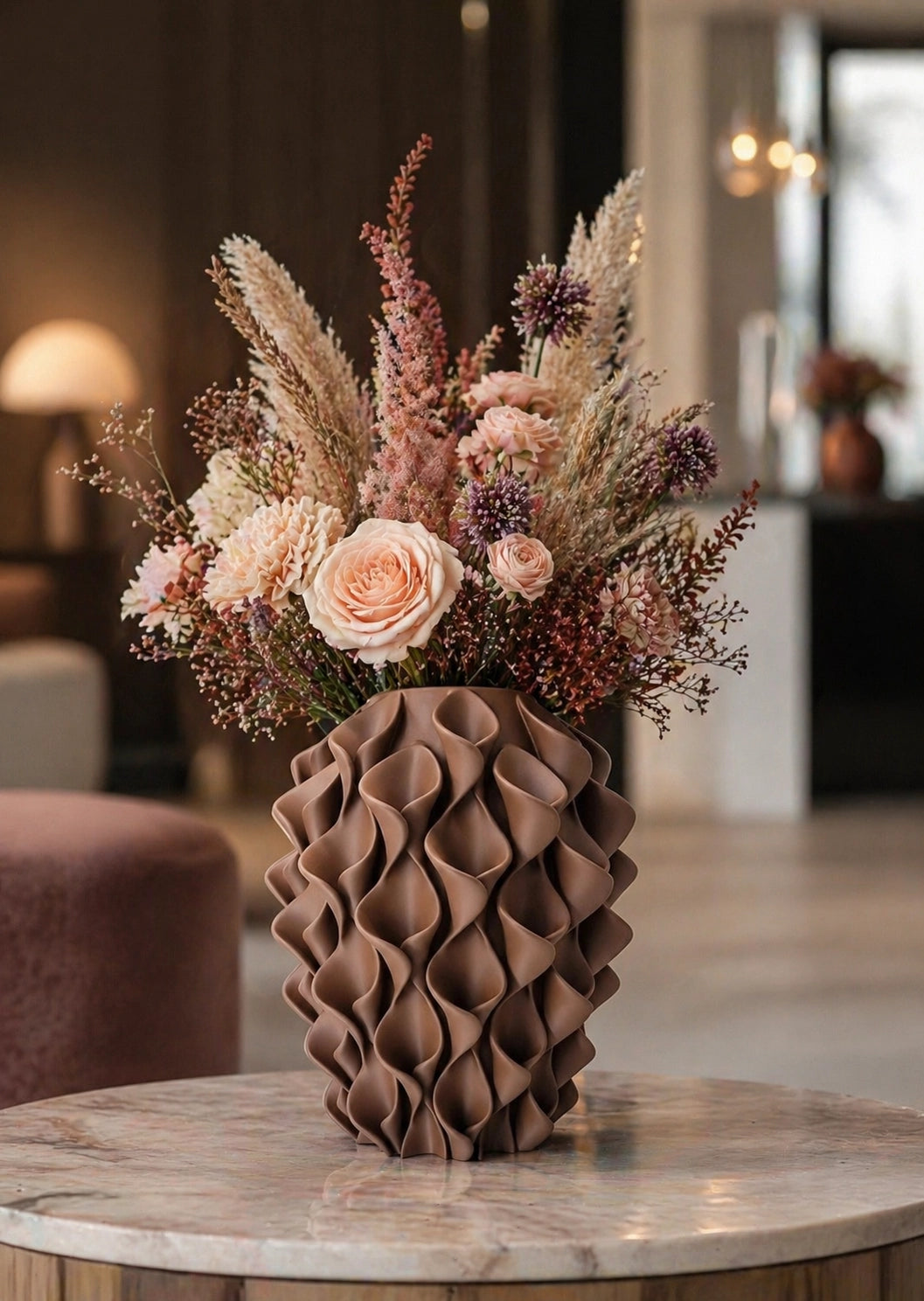 Sereni Rich Cocoa design vaas als luxe woondecoratie